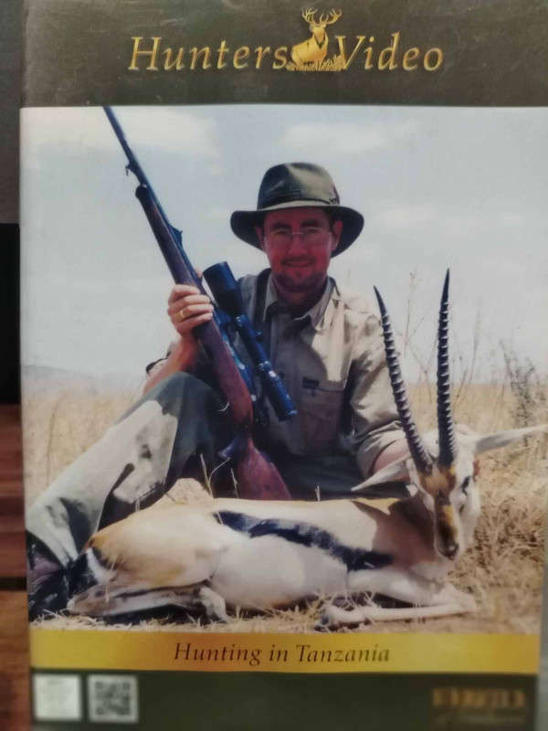 Hunting in Tanzania : Hunters Video : Documentary / Sport : DVD