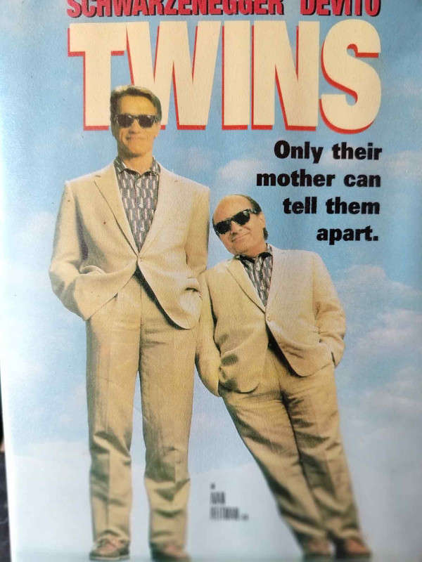 Twins : Ivan Reitman : Comedy : VHS
