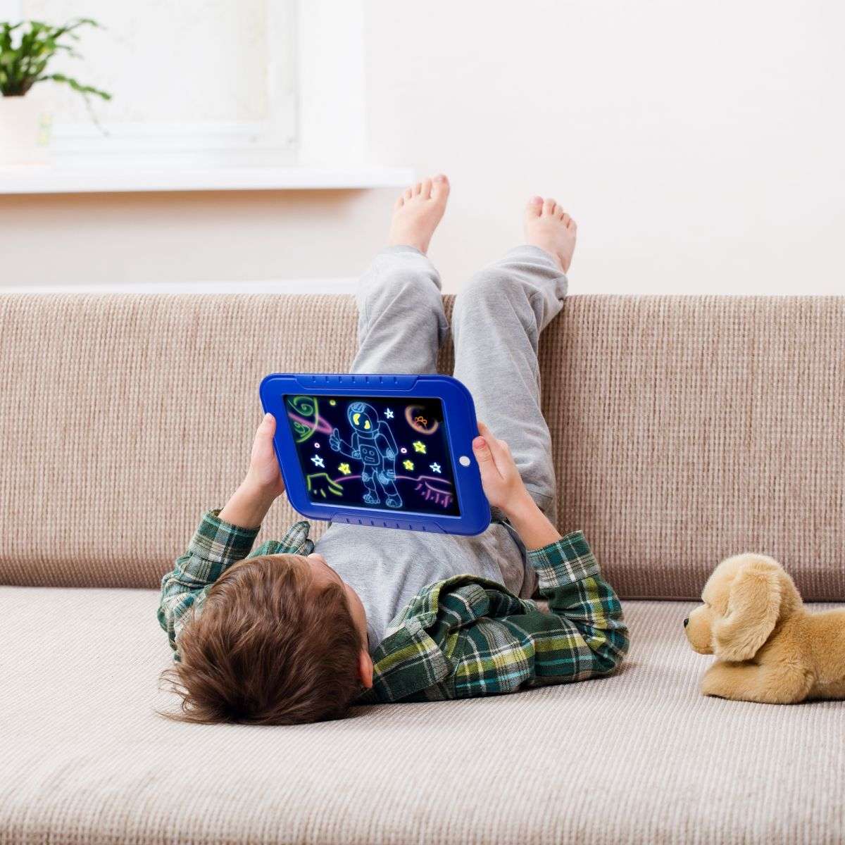 EDU - Light up drawing pad with 6 colours and stencils