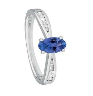 9KT White Gold 0.44ct Oval Knife Edge Ring