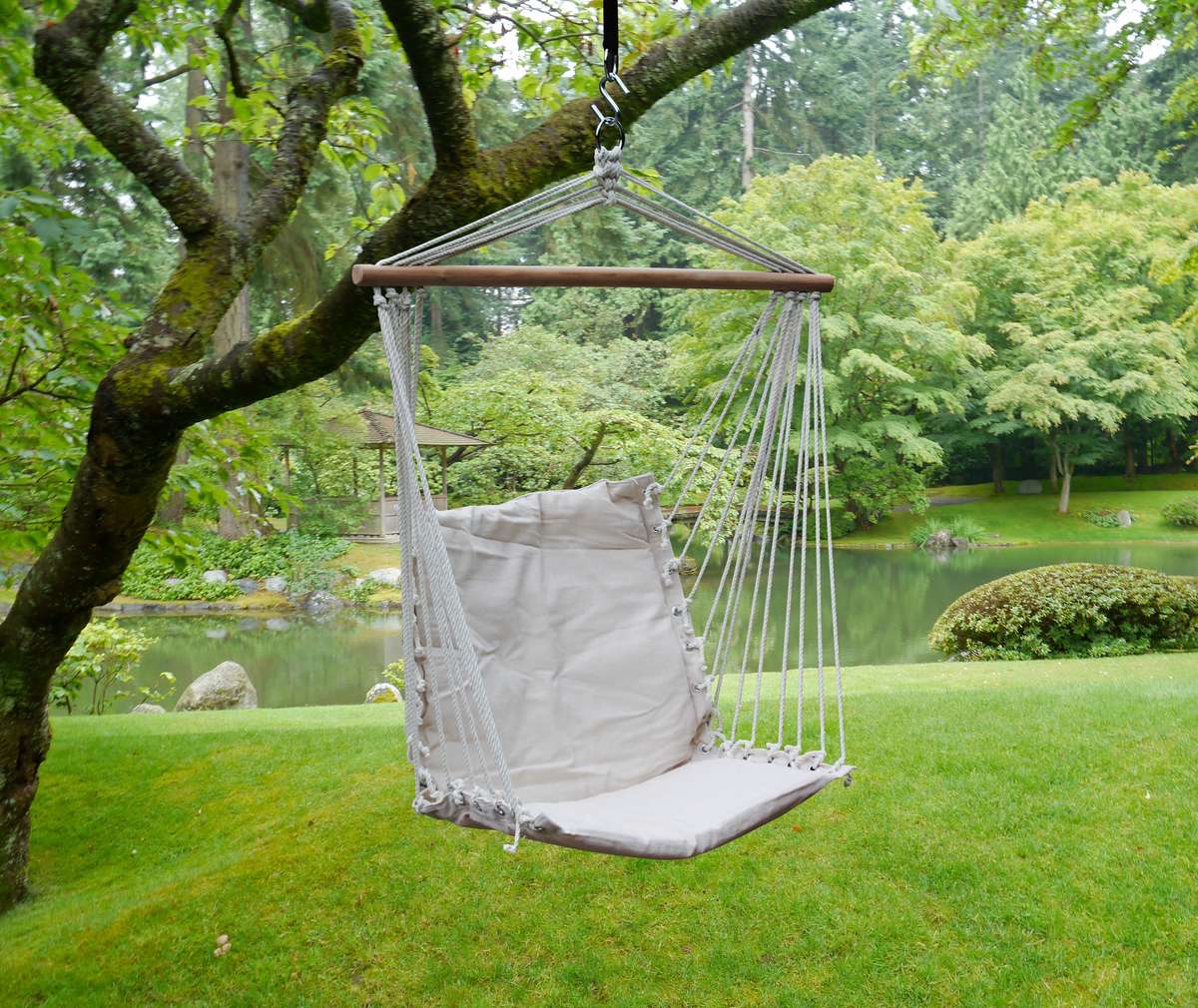 Fine Living - Scoop Hammock (No cushions)