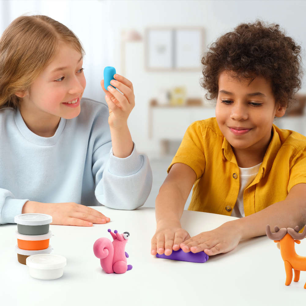 Hey Clay - Modelling Air-Dry Clay with Fun Interactive App - Forest Animals, 15 cans