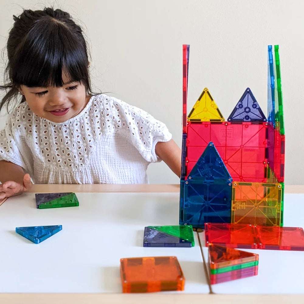 Magna-Tiles - Magnetic Construction Set - Translucent Colours - 32pcs