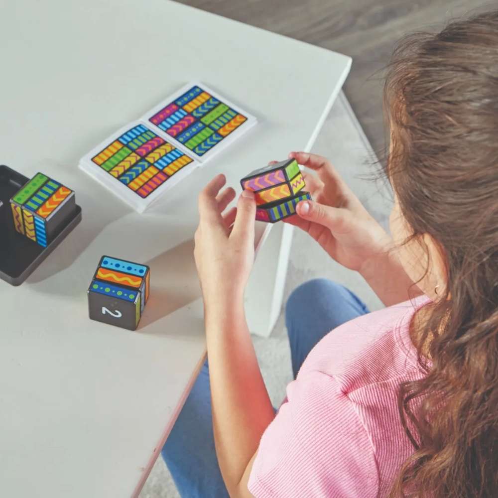 Learning Resources - Brainometry Cubed Shape & Fidget Kids Travel Puzzle Game
