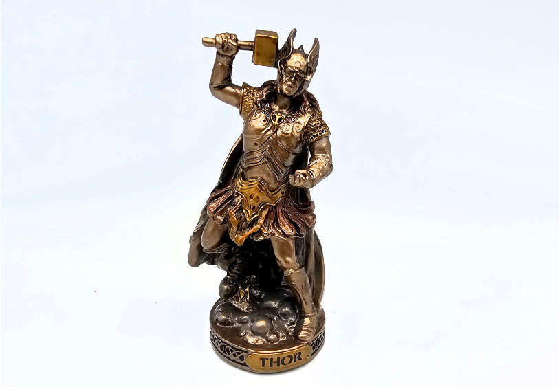 Thor Thunder &amp; Lightning God Mini Figurine (8.5cm)