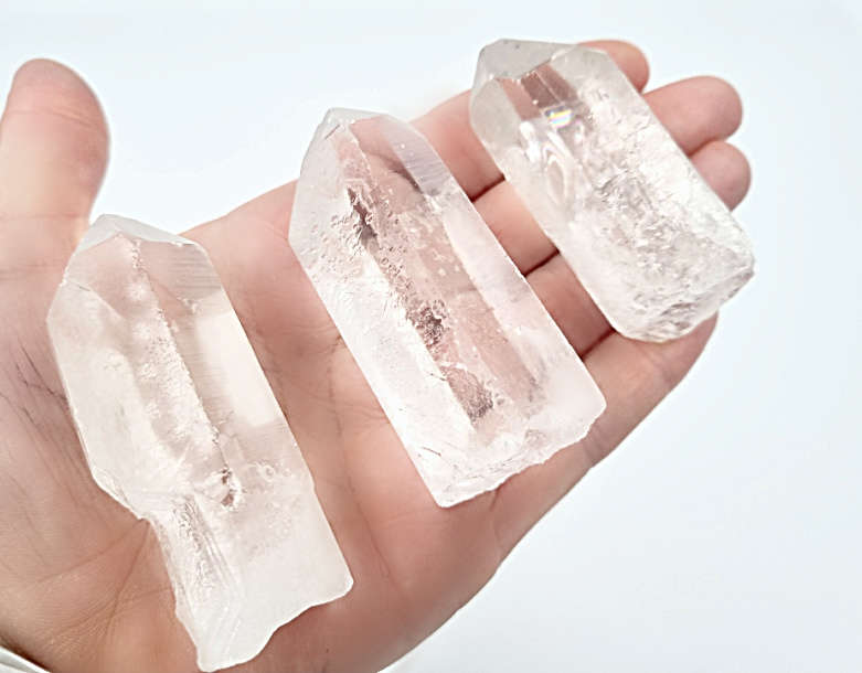 Rough Clear Quartz Points (5-7cm)