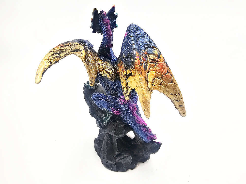 Den Defender Dragon  Figurine (Blue) (10.5cm)
