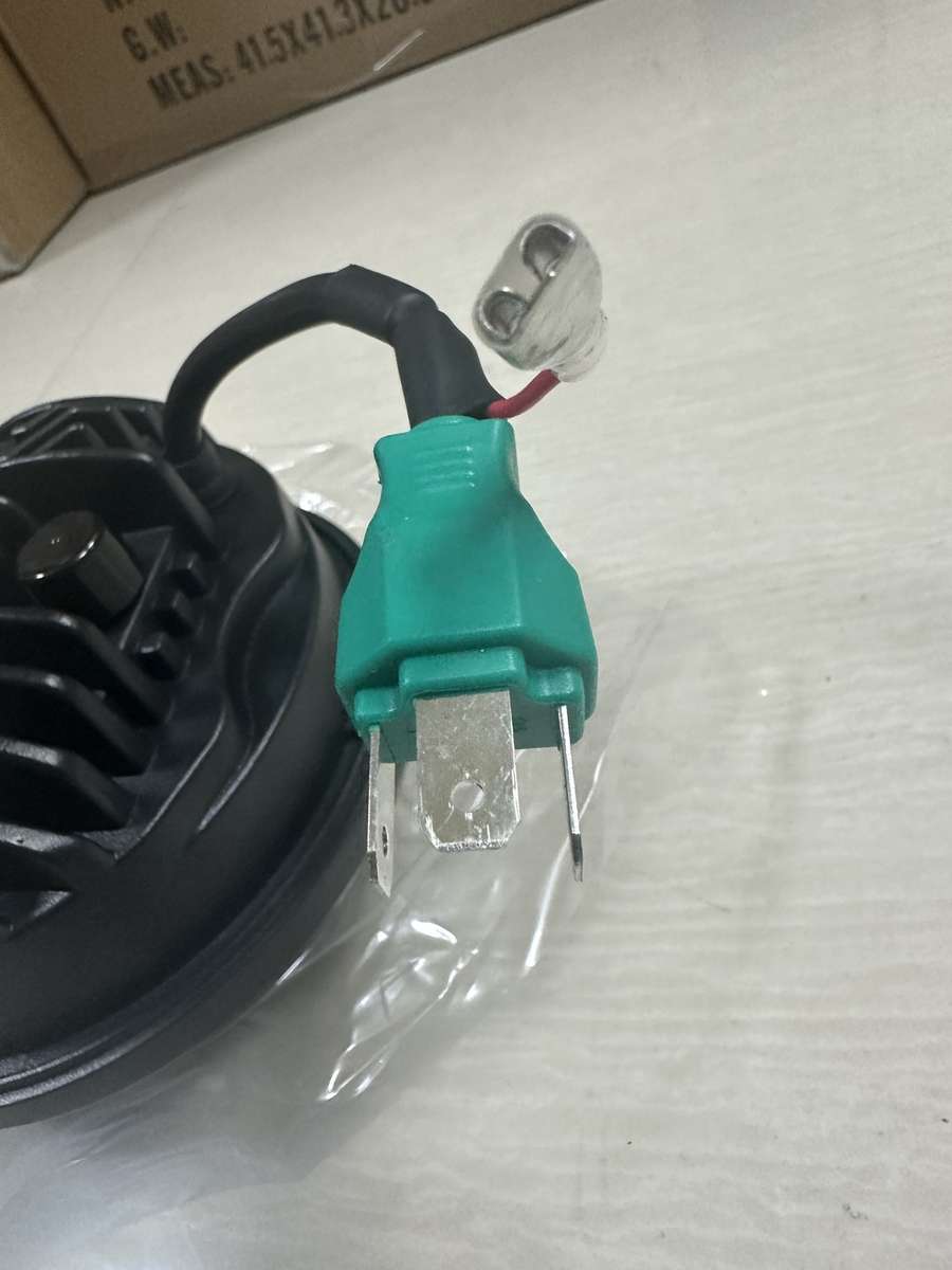 2024 Newest Black 5-3/4" For Harley Sportster XL 883 1200 Dyna LED Headlight