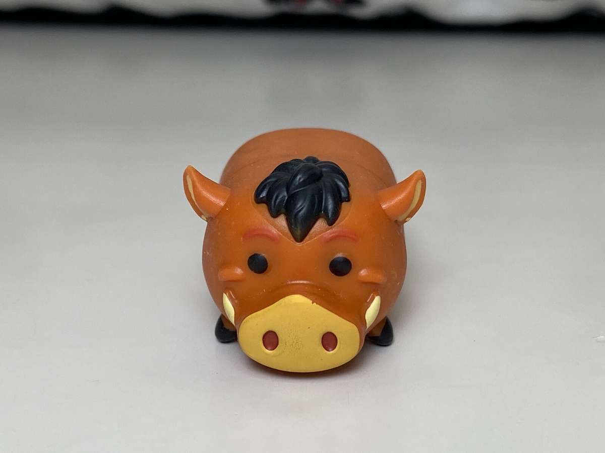 DISNEY Tsum Tsum - Pumbaa Medium - Pre-Owned