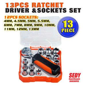 13 Pcs Ratchet Driver And Sockets Set