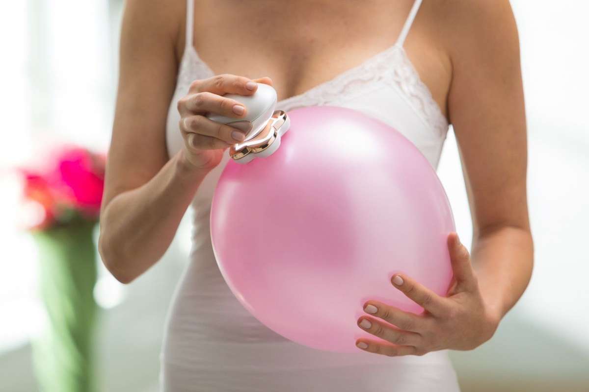 Finishing Touch Flawless Legs Women's Wet & Dry Hair Remover As Seen On TV