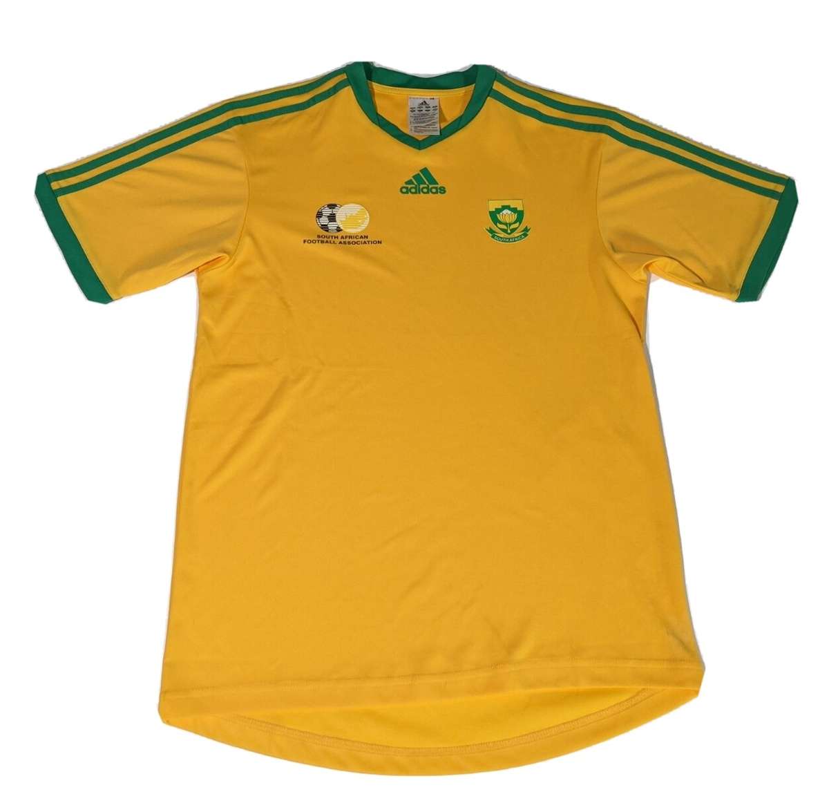 Original Adidas 2010 Football T-Shirt. Size Large