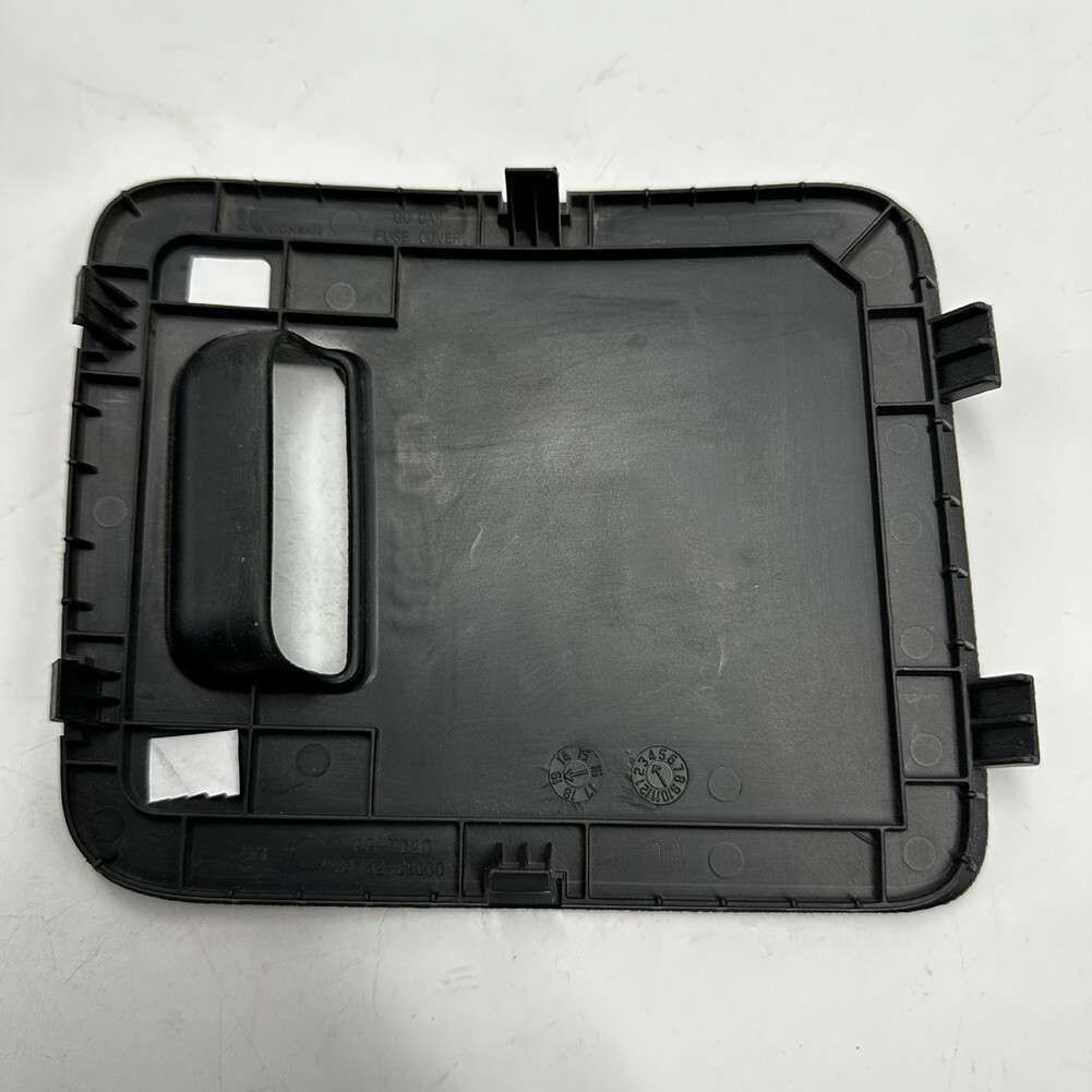 2016-2020 For Kia For Optima Interior Fuse Box Cover 84756-D5000WK
