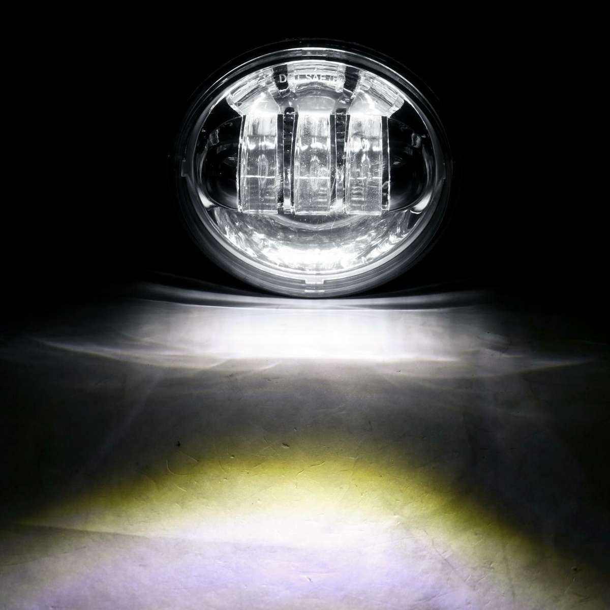 4-1/2 Inch 4.5'' Chrome LED Passing Light Housing Motorcycle Front Fog Lamp