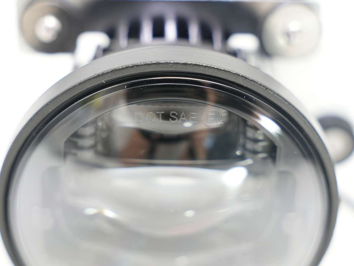LED Fog Lights with Mounting Bracket DOT Driving Lamp For Honda Goldwing GL1800