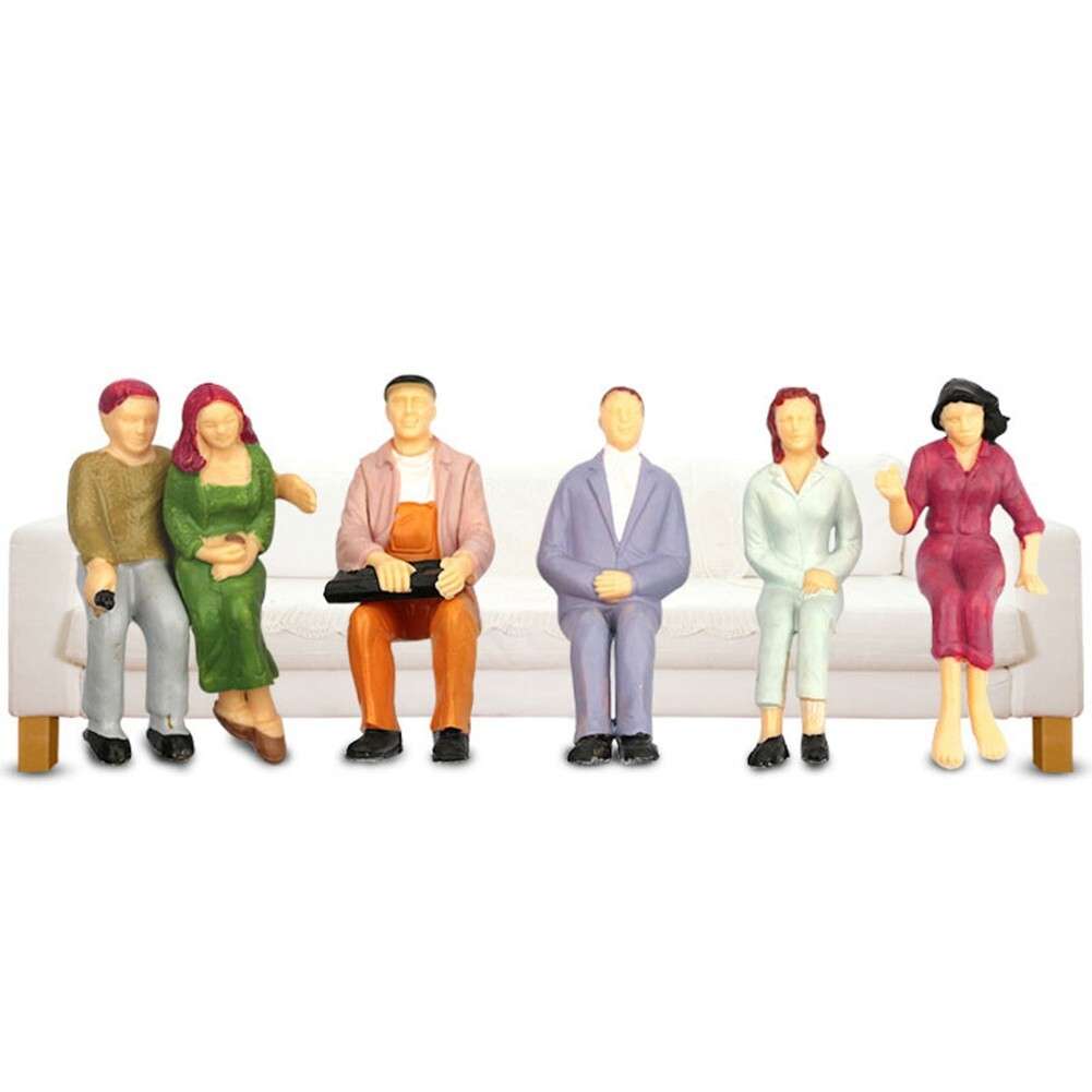 Sitting Figures 48*painted Figures 1:32 Scale 1:32 Brand New For Model-Building