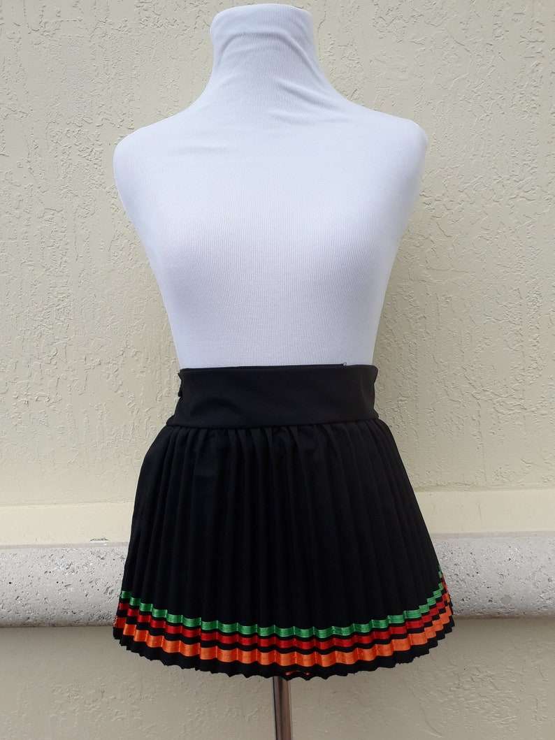 KIDS Traditional South African Zulu pleated skirt . Smallest size skirt. Zulu kids skirt.