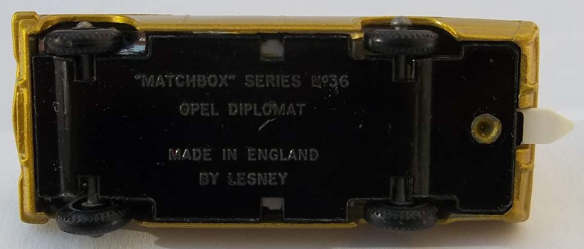 Matchbox Lesney 1-75 Series Regular Wheels #36 Opel Diplomat  Rare Green Model on Box 1968 BOXED