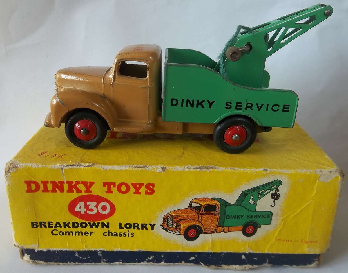 Dinky #430 Commer Breakdown Truck Dinky Service Made in England 1959 Vintage