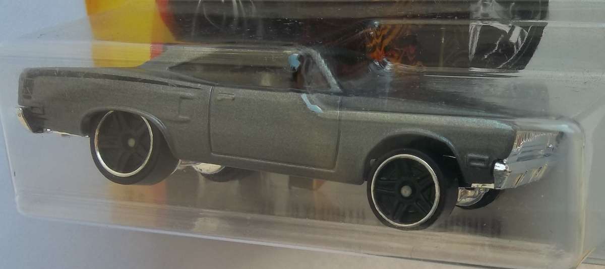 Hot Wheels FAST & THE FURIOUS 1970 Plymouth Road Runner HOTWHEELS SIMILAR SCALE TO MATCHBOX 2016