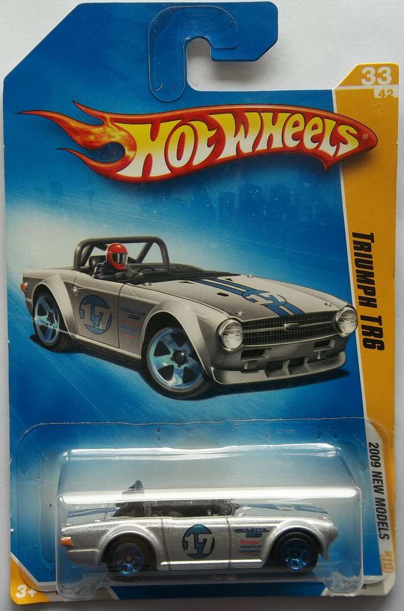 Hot Wheels Triumph TR6 2009 HOTWHEELS Like Matchbox SEALED