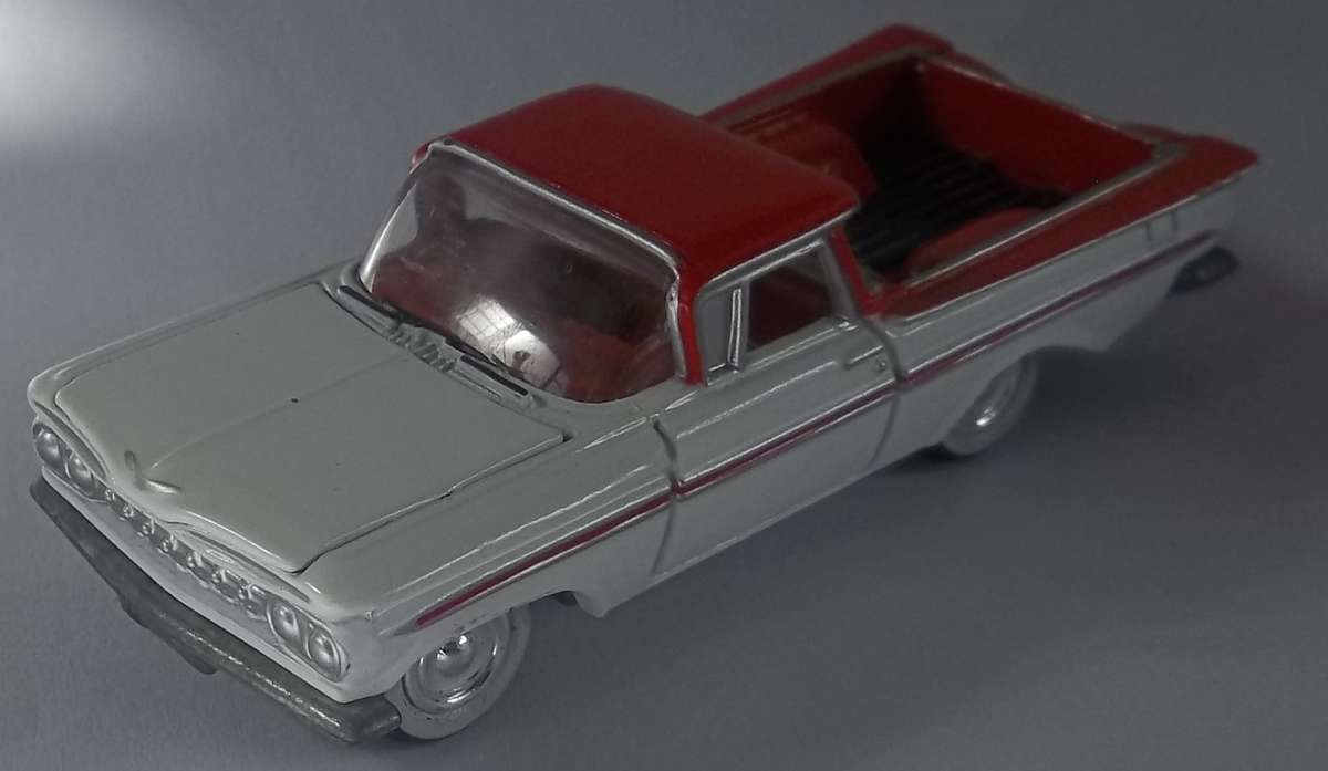 Johnny Lightning 1959 El Camino Bakkie Similar scale to Matchbox roughly 1/64 Rubber tyres