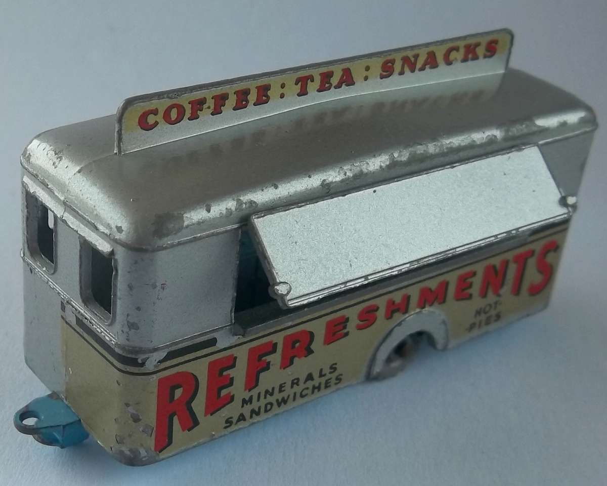 MATCHBOX Series Lesney Regular Wheels #74 Mobile Canteen ENGLAND 1961 VINTAGE MODEL