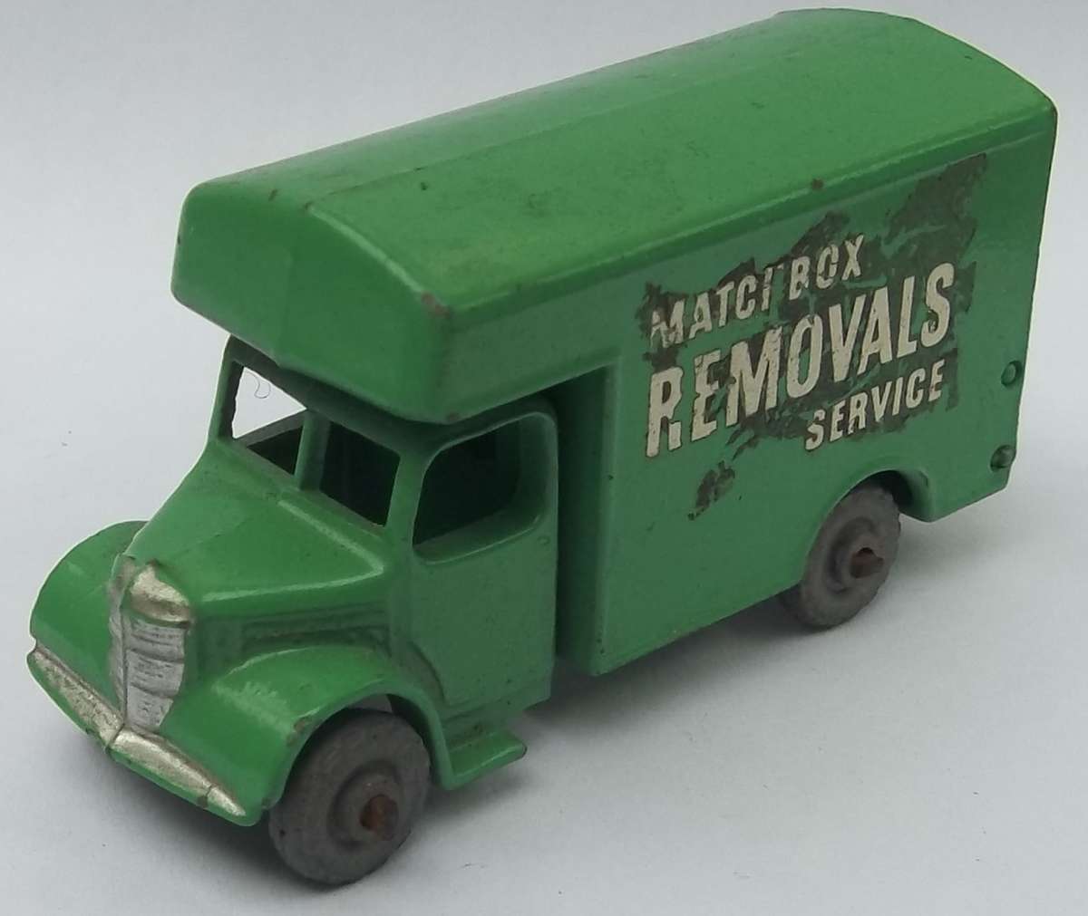 MATCHBOX Lesney 1-75 SERIES REGULAR WHEELS MOKO #17 Bedford Removals Van Made in England