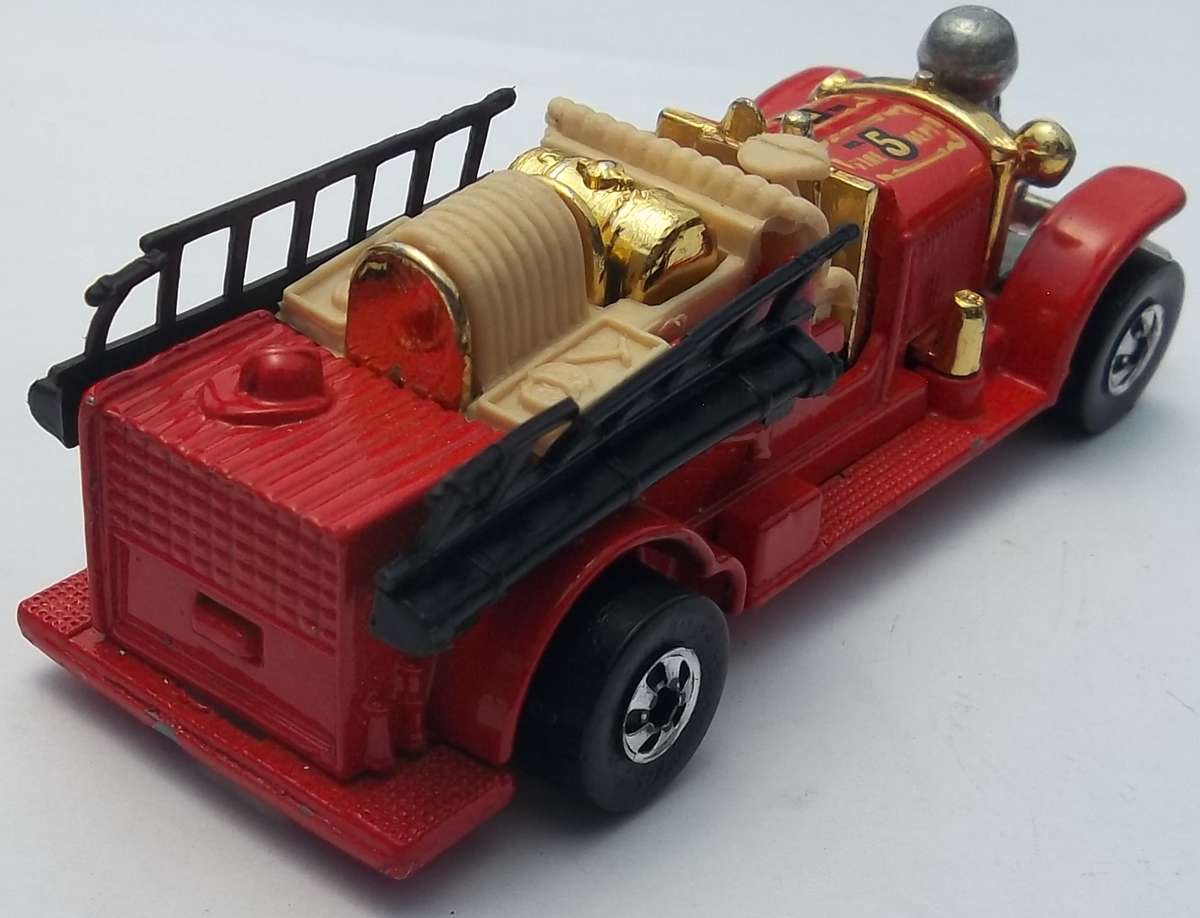 HOT WHEELS Old Number 5 Fire Engine HOTWHEELS VINTAGE MODEL similar to Matchbox 1980