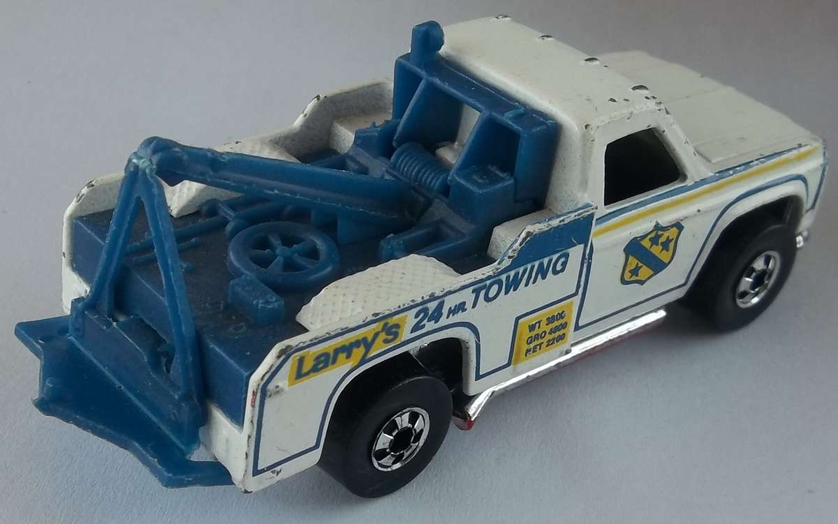 Hot Wheels Ford Tow Truck 1974 VINTAGE HOTWHEELS like Matchbox Retro Wheels