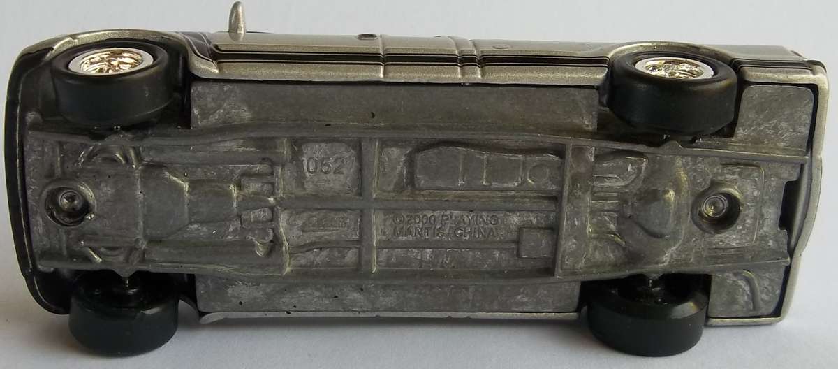 JOHNNY LIGHTNING Ford Bakkie Long Wheels base Similar Scale to Matchbox 1/64 scale