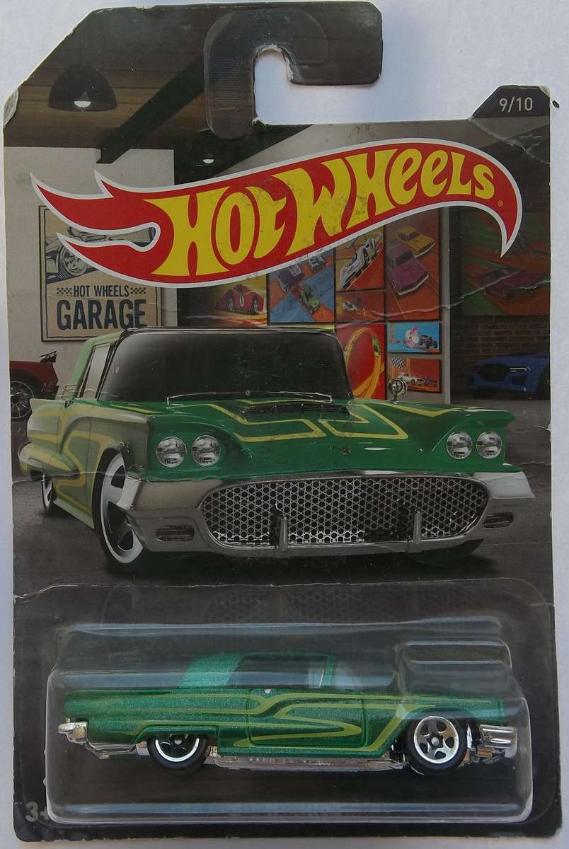Hot Wheels 1958 Ford Thunderbird Made in 2016 HOTWHEELS SIMILAR SCALE TO MATCHBOX