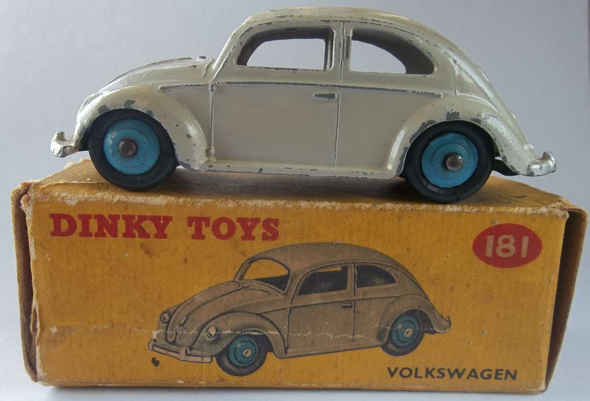 Dinky Toys #181 Volkswagen VW Beetle Made in England 1960s Vintage BOXED MODEL