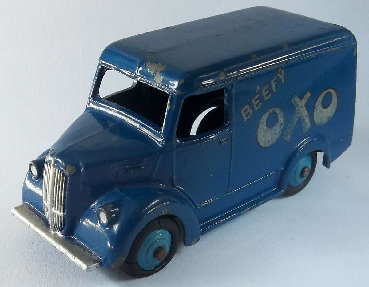 Dinky Toys Trojan Van Made in England Model Vintage Die Cast Model