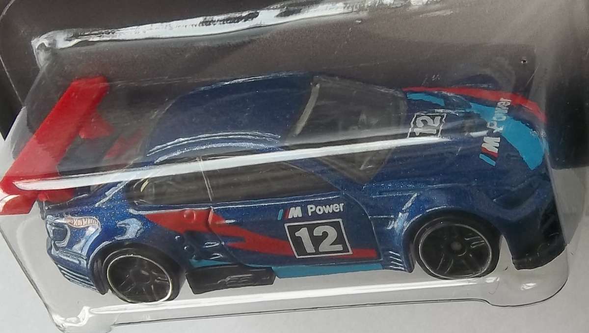 HOT WHEELS BMW SERIES BMW M3 GT2 HOTWHEELS similar Scale to Matchbox 2015