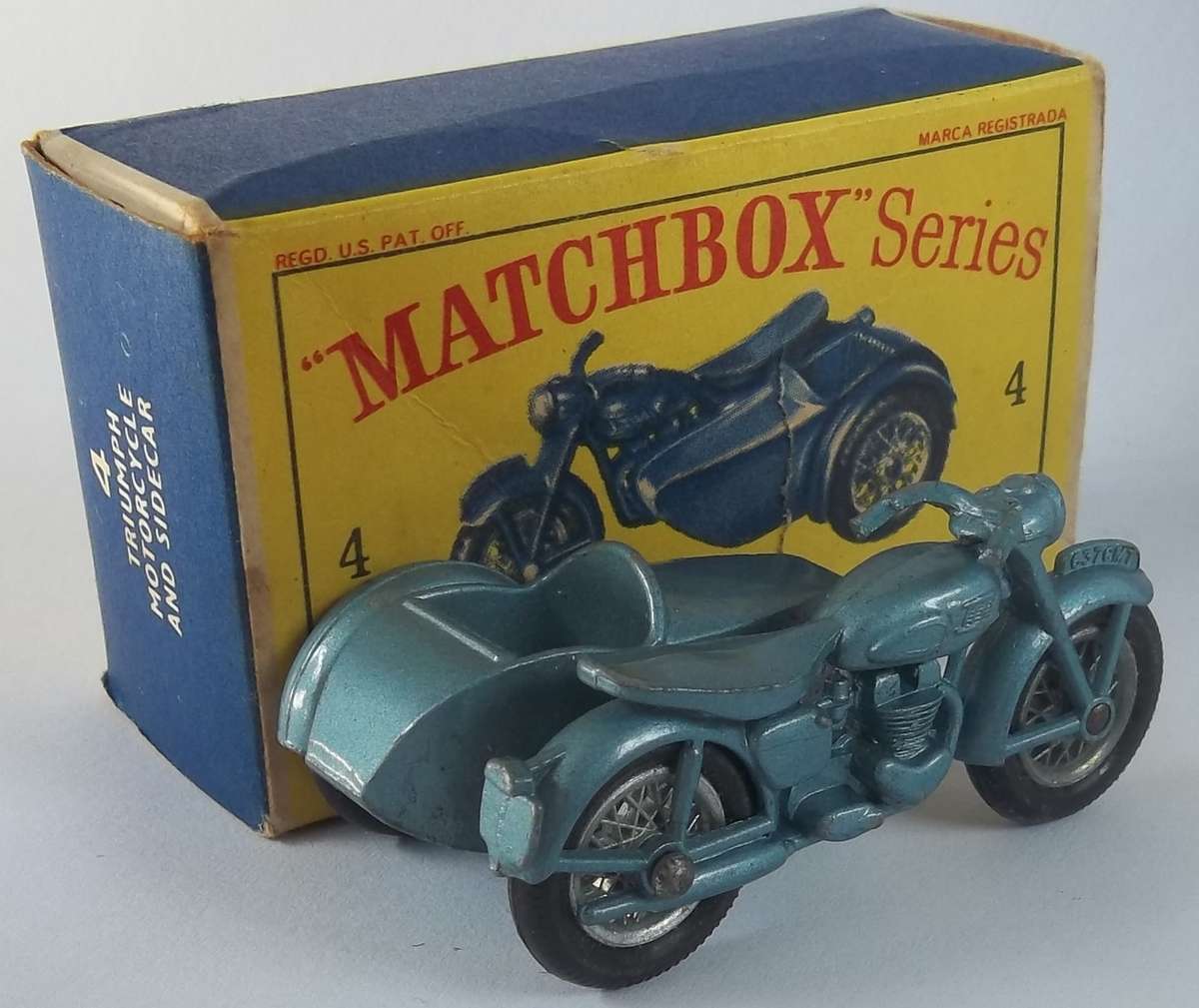 Matchbox Lesney 1-75 Series Regular Wheels MOKO #4 Triumph T110 Made in England Model car BOXED