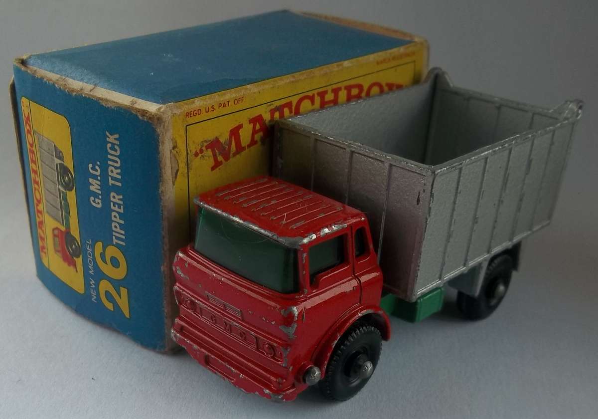 MATCHBOX Series Lesney Regular Wheels #26 G.M.C Tipper Truck 1966 ENGLAND