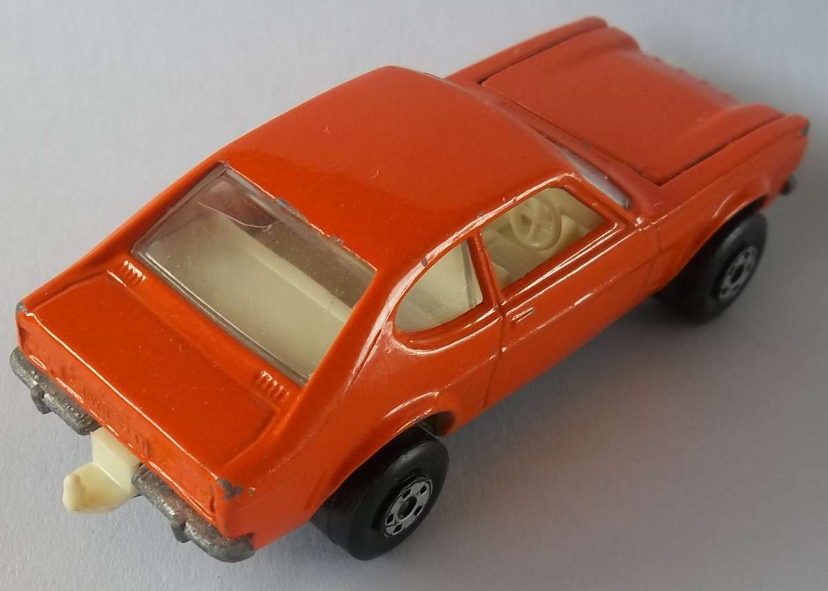 MATCHBOX Lesney Superfast #54 Ford Capri Made in England 1970 Car Opening Bonnet rare variation