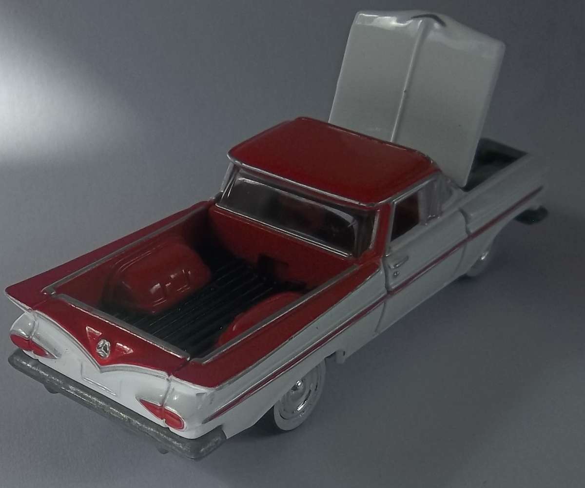 Johnny Lightning 1959 El Camino Bakkie Similar scale to Matchbox roughly 1/64 Rubber tyres