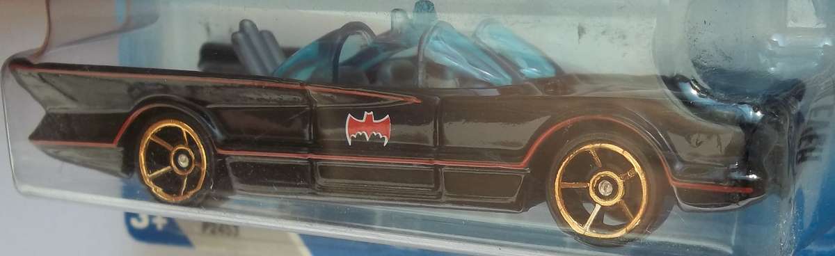 Hot Wheels '66 Batmobile FASTER THAN EVER WHEELS Similar to Matchbox HOTWHEELS 2009 Sealed Model