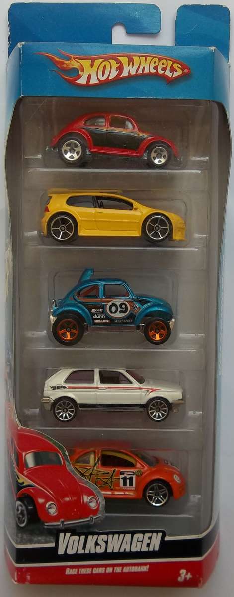 HOT WHEELS VOLKSWAGEN 5 Car set Sealed VW Golf , Beetle, New Beetle Cup , Golf GTI , Baja Beetle