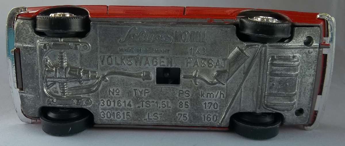 Schuco 1:43 Scale VW Volkswagen PASSAT Made in Germany Larger Scale similar to Dinky Scale Rare