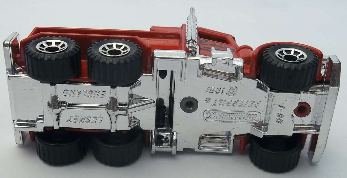 MATCHBOX Lesney Superfast Peterbilt Wreck Truck Made in England 1981 Vintage
