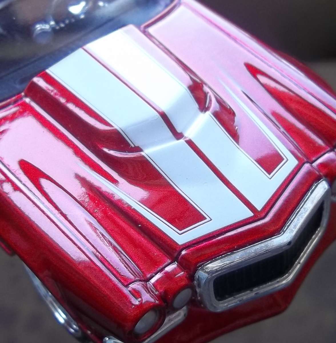 Hot Wheels 1/43 LARGER 1970 Chevrolet Camaro RUBBER TYRES  Detailed Interior Hotwheels MATCHBOX