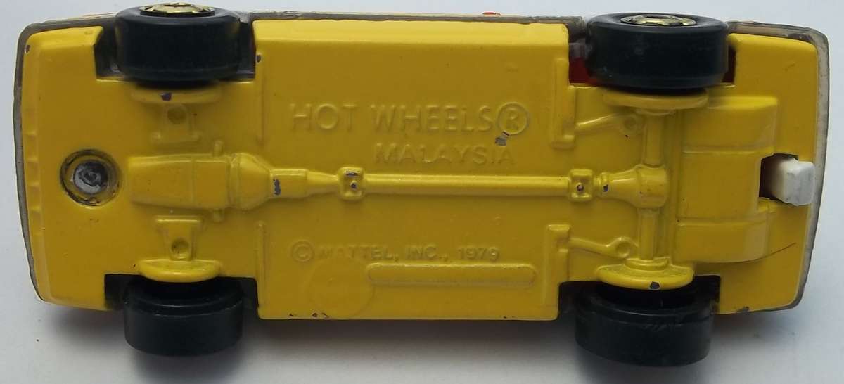 HOT WHEELS 1979 Ford Mustang Stock Car Racer HOTWHEELS VINTAGE MODEL similar to Matchbox 1979