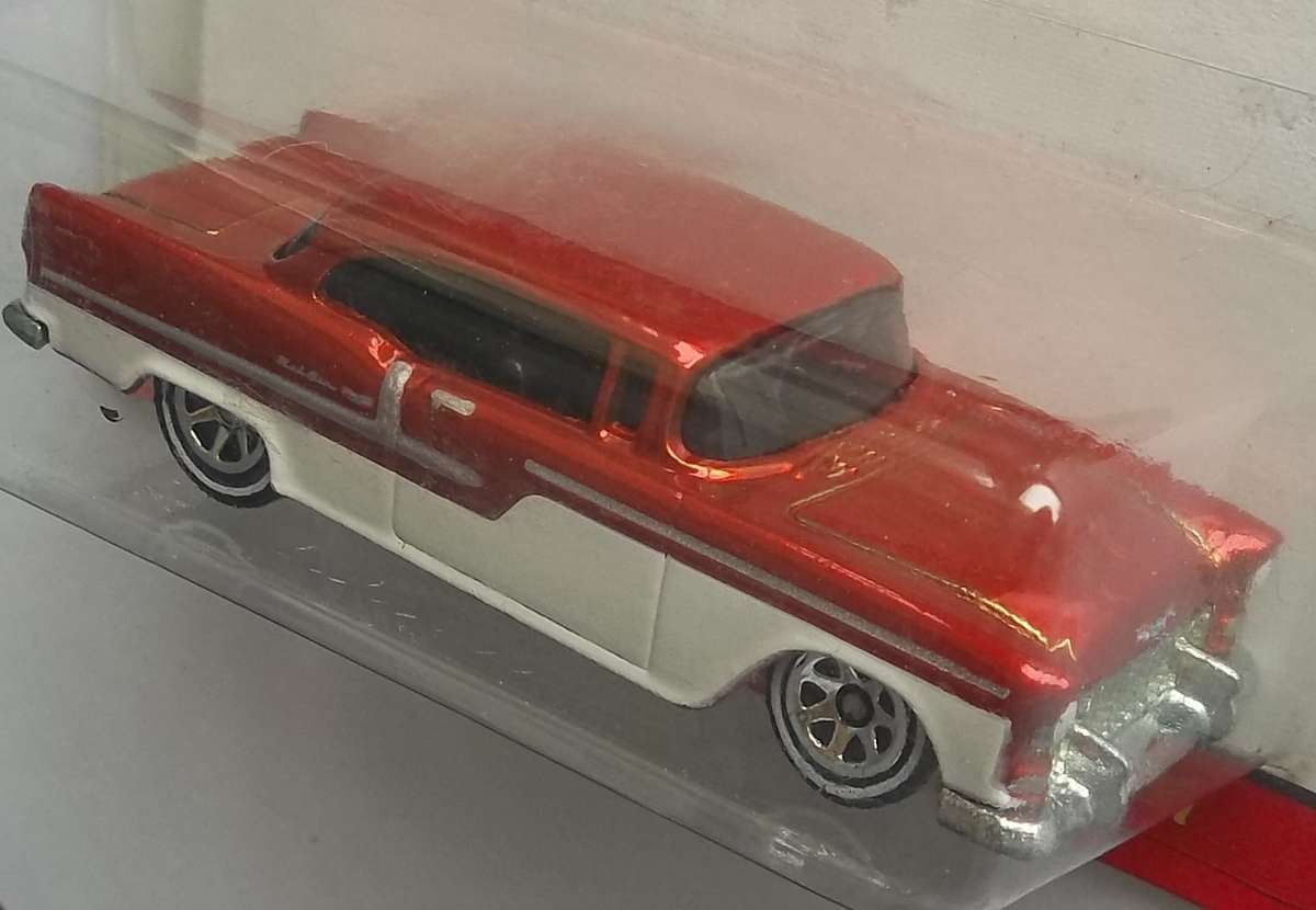 Hot Wheels Classics Series 2 1955 Chevy Like Matchbox Scale Made in 2006 HOTWHEELS