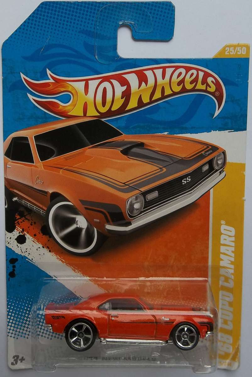 A HOT WHEELS HW MAIN STREET 1968 Copo Camaro Made in 2011 HOTWHEELS Similar Scale to Matchbox