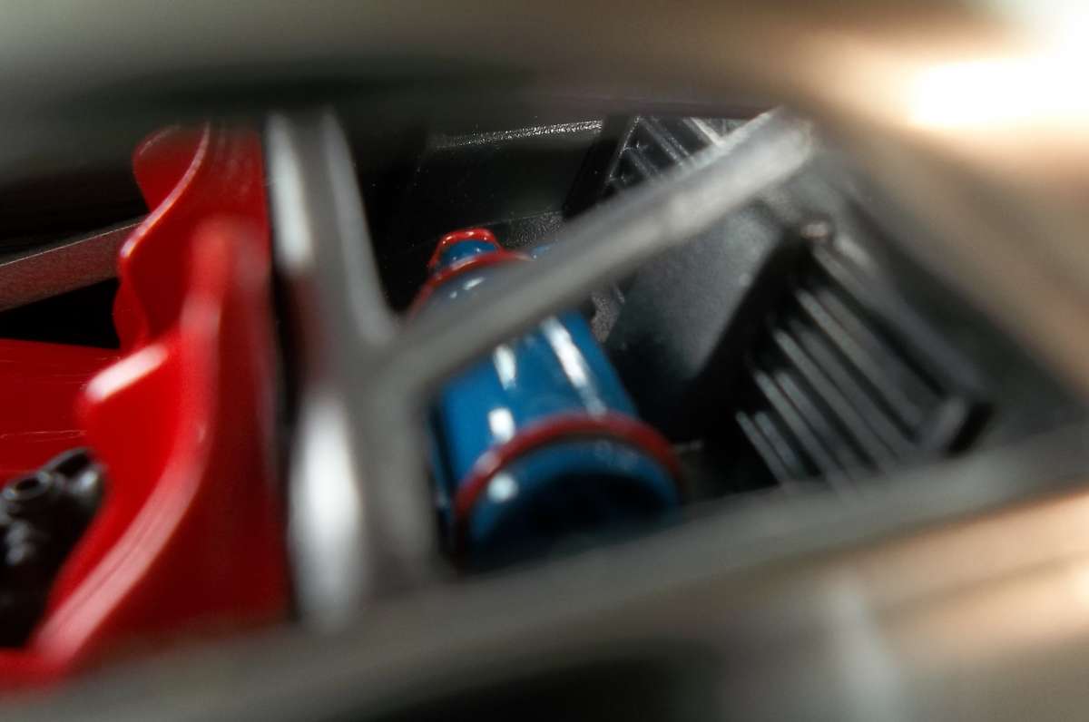 Hot Wheels 1/43 LARGER Scale Pontiac GTO NITROUS RUBBER TYRES  Detail Interior Hotwheels MATCHBOX