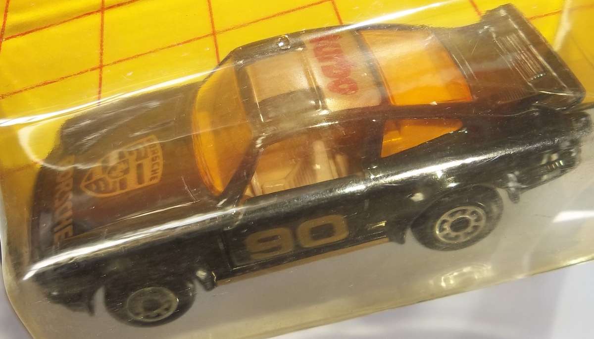 Matchbox Porsche Turbo Made in Macau in 1983 Vintage Die Cast Model Car Sealed on card