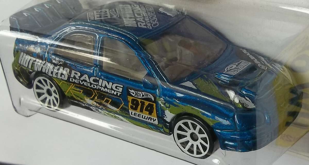 Hot Wheels OFF ROAD Subaru Impreza WRX HOTWHEELS Matchbox boxed Model Car